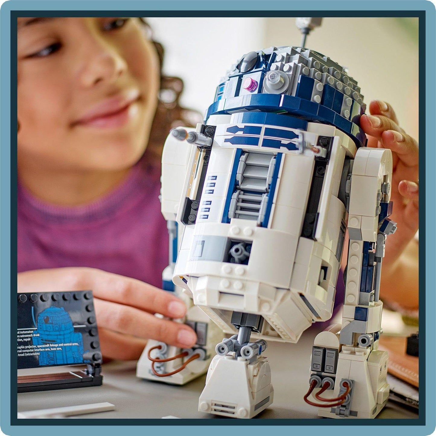 LEGO® Star Wars™ R2-D2 75379