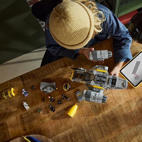 LEGO® Star Wars™ Le Mandalorien et Grogu – le Razor Crest 75447