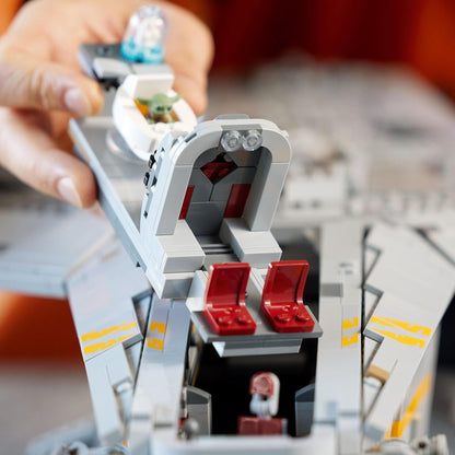 LEGO® Star Wars™ le Razor Crest 75331