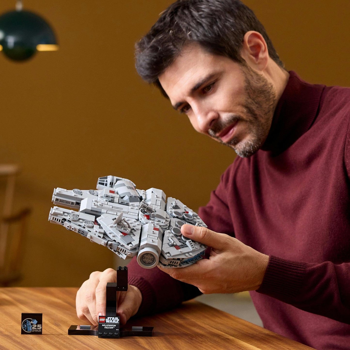 LEGO® Star Wars™ Un nouvel espoir – Faucon Millenium 75375