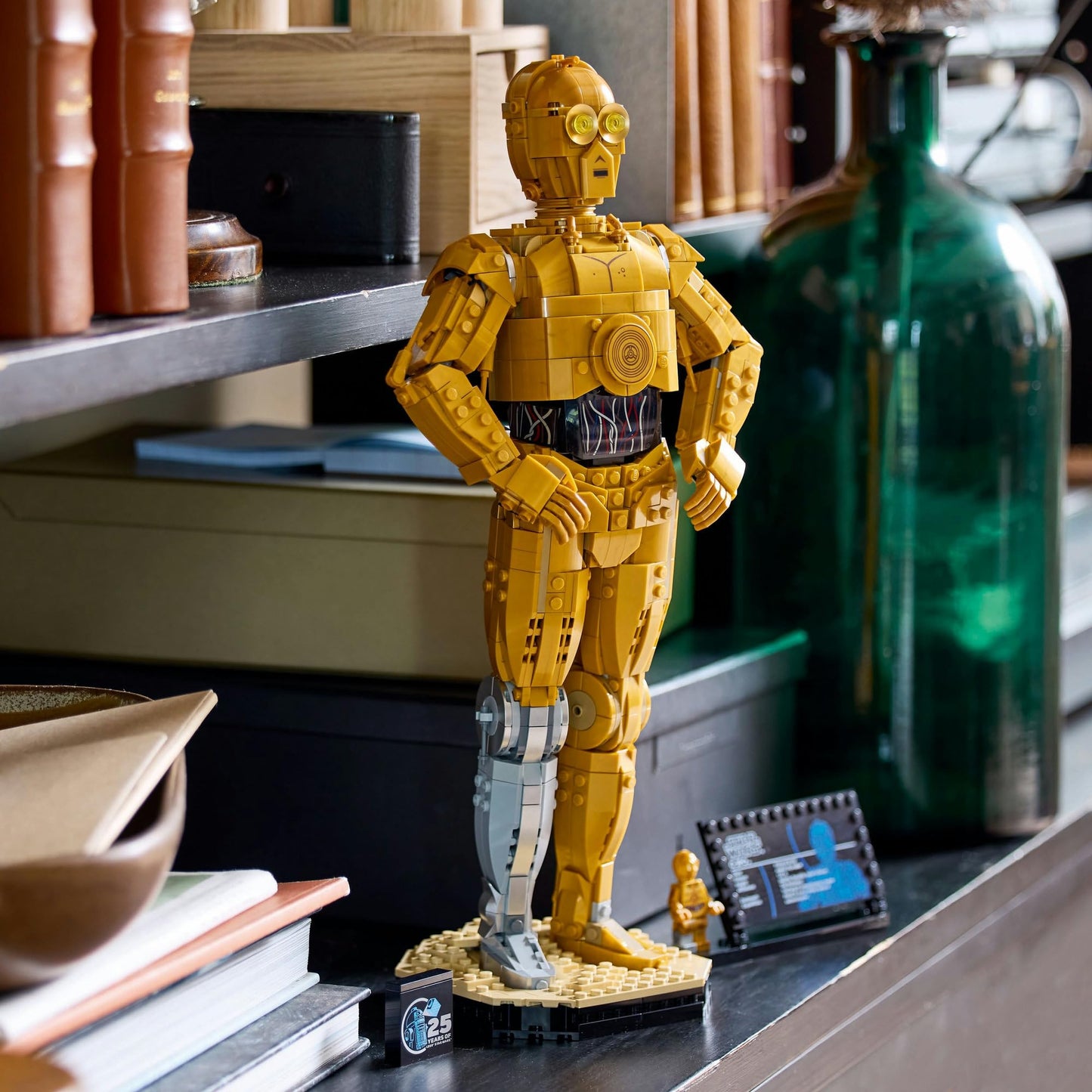 LEGO® Star Wars™ C-3PO 75398