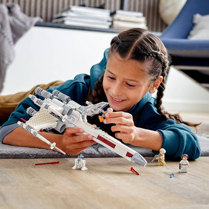LEGO® Star Wars™ Luke Skywalker’s chasseur X-Wing 75301
