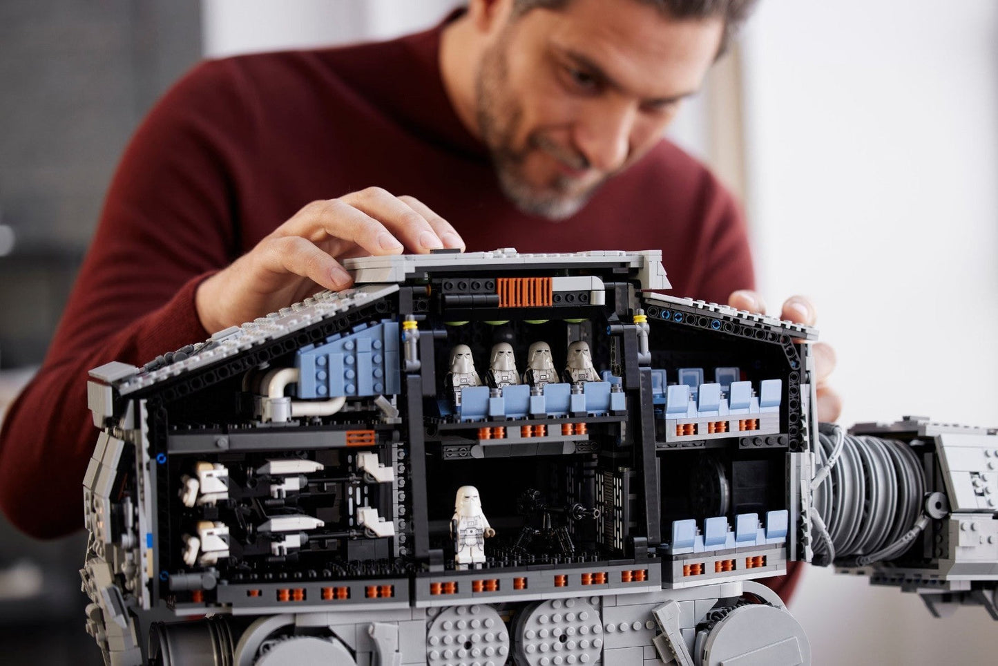 LEGO® Star Wars™ AT-AT 75313