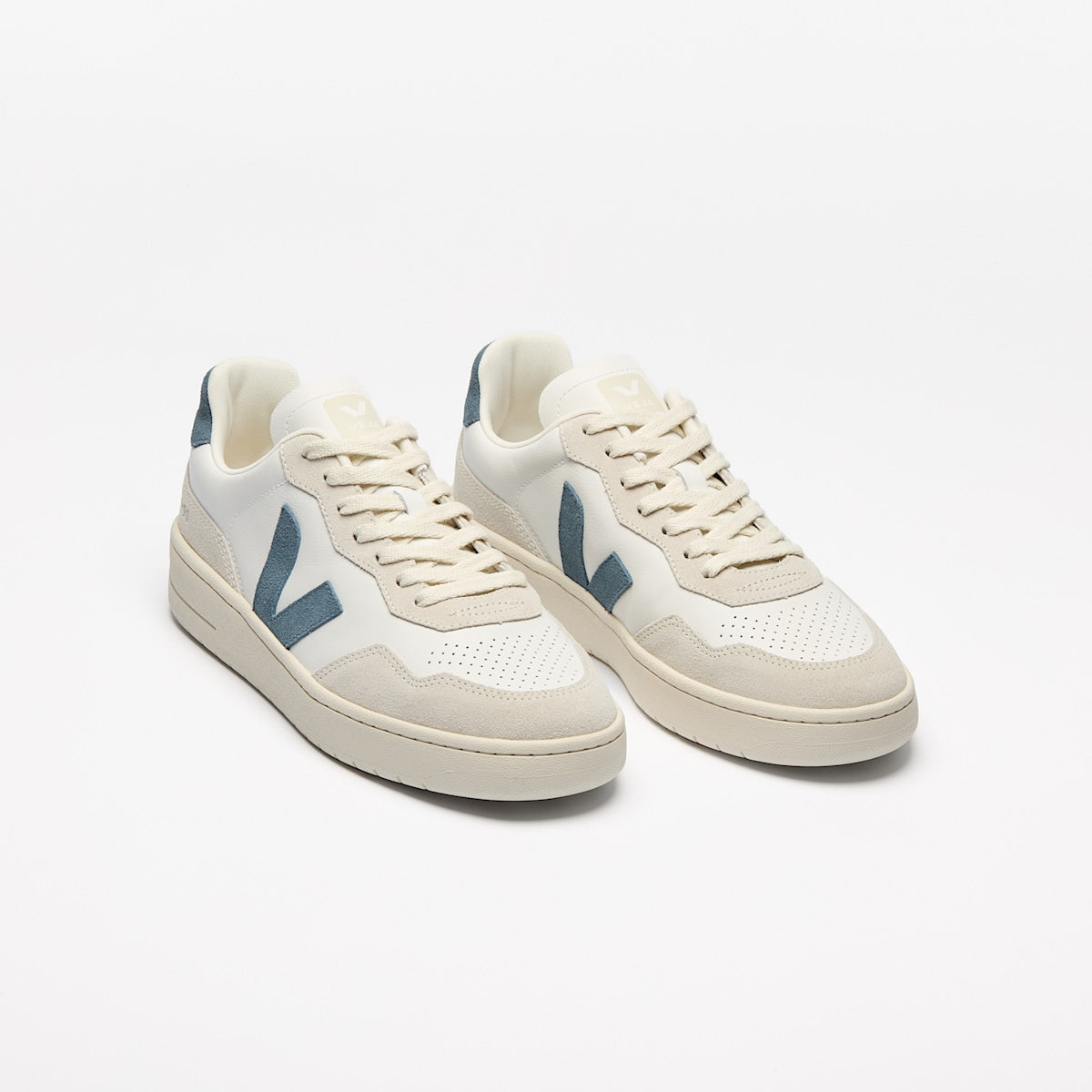 V-90 LEATHER WHITE CALIFORNIA
